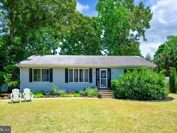 19605 Doe Dr, Georgetown, DE 19947