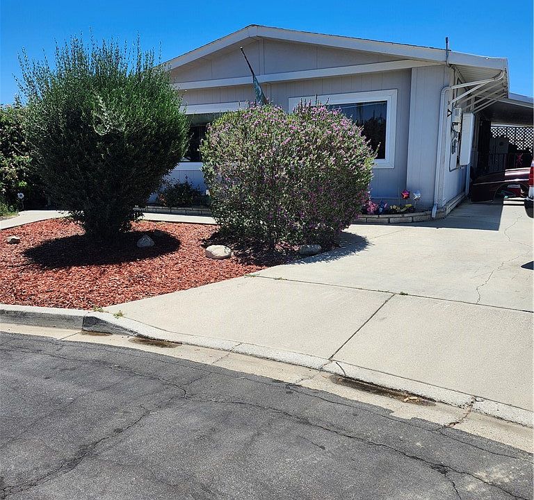 1st image of 43579 Walden Way