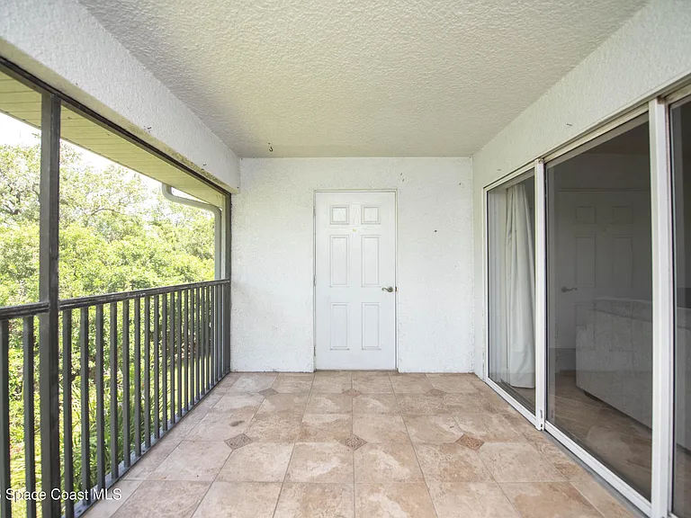 180 Portside Ave #201 — Photo 15