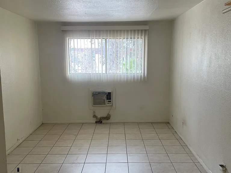 840 King Richard Ave #18 — Photo 7