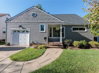 16691 Craigmere Dr, Middleburg Heights, OH 44130