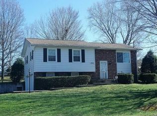 248 Springfield Dr, Bristol, TN 37620