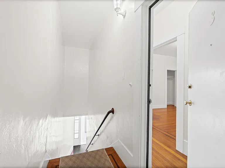 1828-1830 Anza St #3 — Photo 5