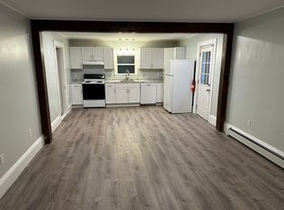 91 6th St #1, Dover, NH 03820