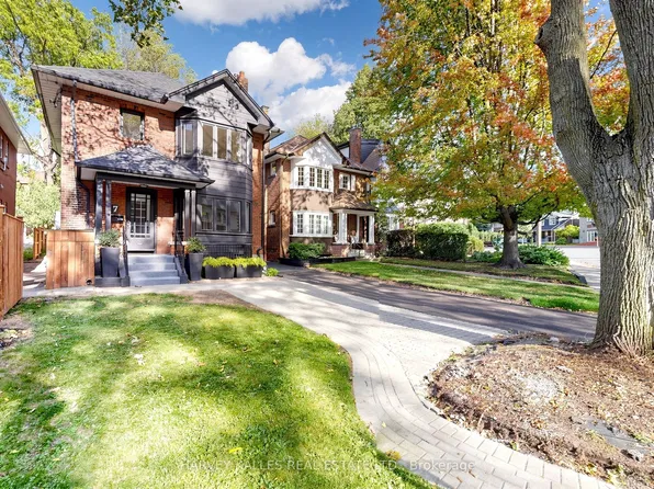7 Tullis Dr, Toronto, ON M4S 2E2
