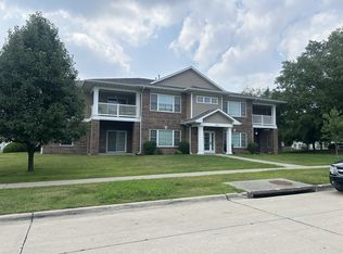 2953 Heinz Rd UNIT 6, Iowa City, IA 52240