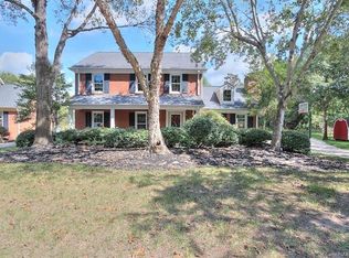 9823 Ridgemore Dr, Charlotte, NC 28277