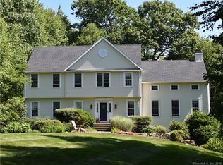 104 Robin Dr, Collinsville, CT 06019