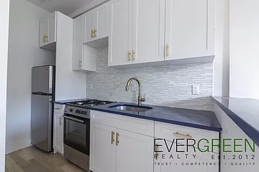 Rented by Evergreen Apartments BK