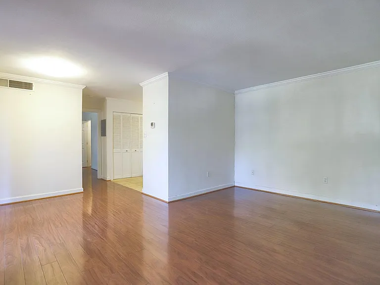 7475 Little River Tpke #101 — Photo 6