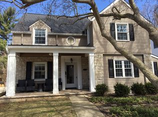 226 W Cooke Rd, Columbus, OH 43214