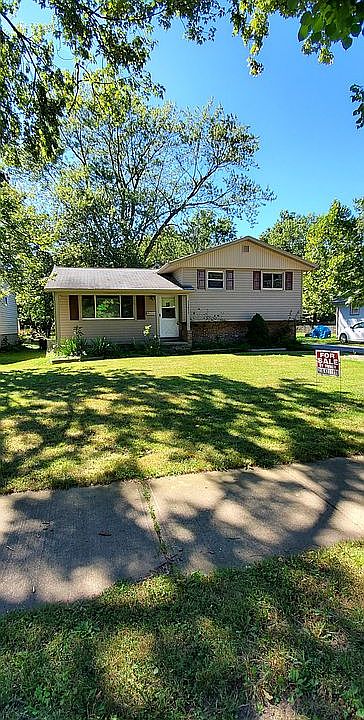 1st image of 33855 Willowick Dr