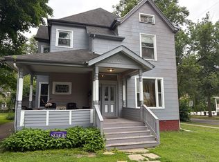 501 E Grove St, Bloomington, IL