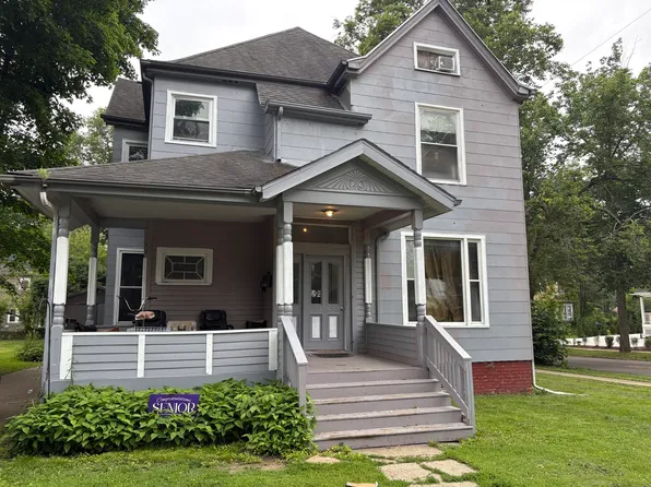 501 E Grove St, Bloomington, IL 61701