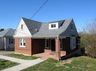 3616 Yellow Mountain Rd SE, Roanoke, VA 24014