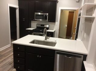 853 N Marshfield Ave #1F, Chicago, IL 60622