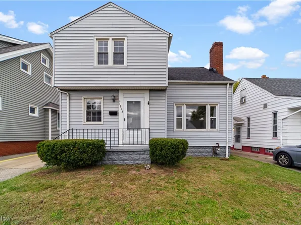 11813 Willard Ave, Garfield Heights, OH 44125