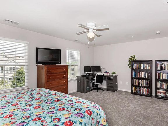 5th image of 1909 Lennox Dr Unit 83
