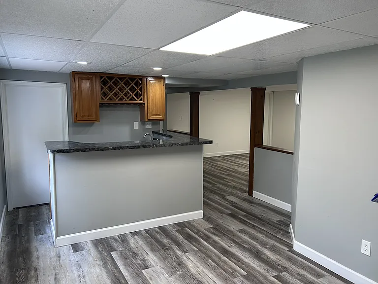 5845 Walnut Creek Blvd — Photo 5
