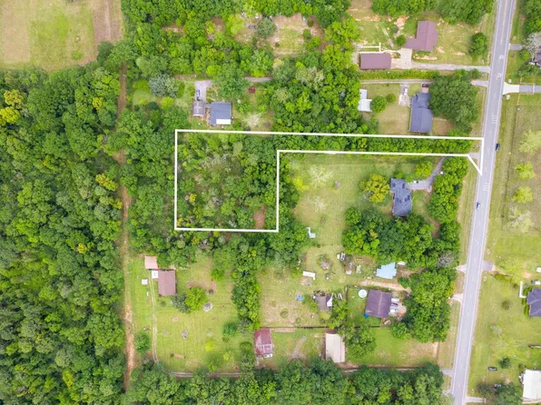 2751 Pine Forest Rd, Cantonment, FL 32533