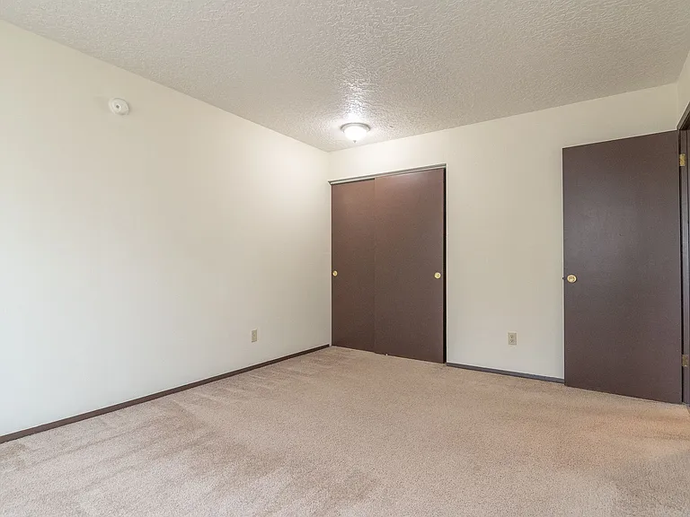 2232 SE Pine St — Photo 11