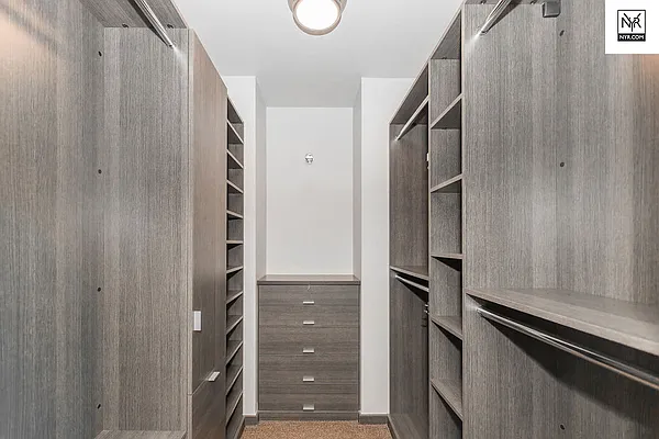 Rented by New York Residence | media 39