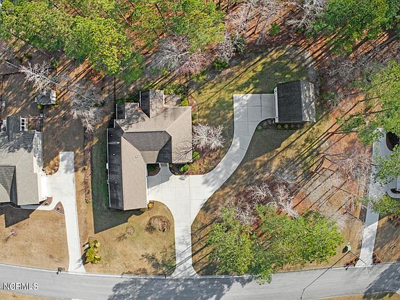 5th image of 3803 Lichen Lane