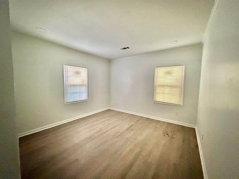 3800 E Mallory Ave — Photo 19