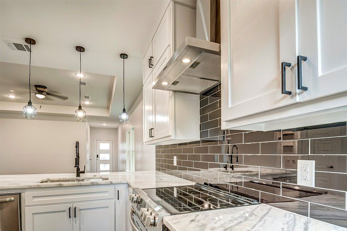 3110 Neches River Trl, Granbury, TX 76048 MLS 20309718 Zillow