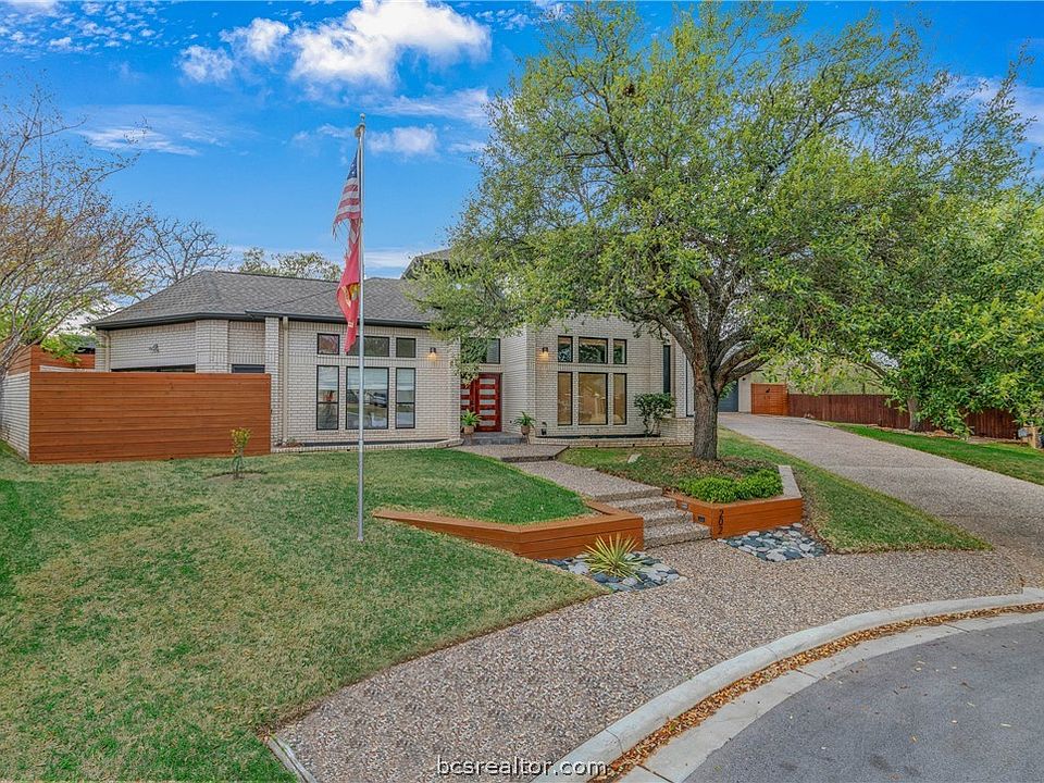 1st image of 202 Fireside Cir