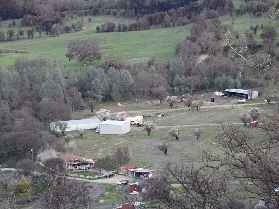 2nd image of 2745 Archer Ln
