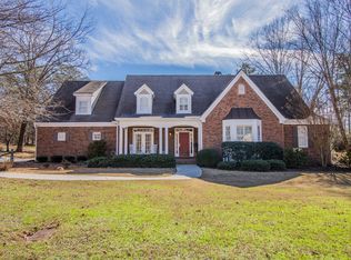 375 Grove Ridge Dr, Loganville, GA 30052