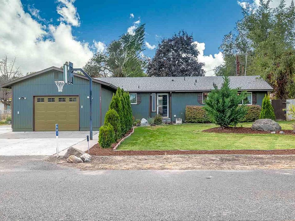 1st image of 681 S 40th Ave