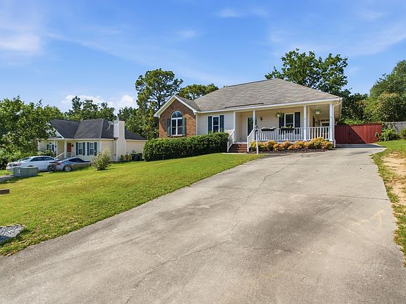 3rd image of 260 Summer Walk Ct