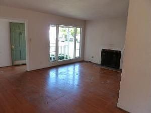 4th image of 5318 Aileen Way