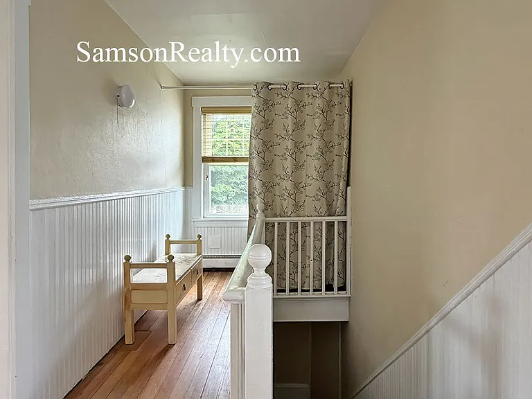 410 Thames St #2 — Photo 16