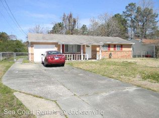 206 Ramsey Dr, Jacksonville, NC 28540