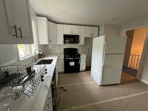 485 Peet St Photo 1
