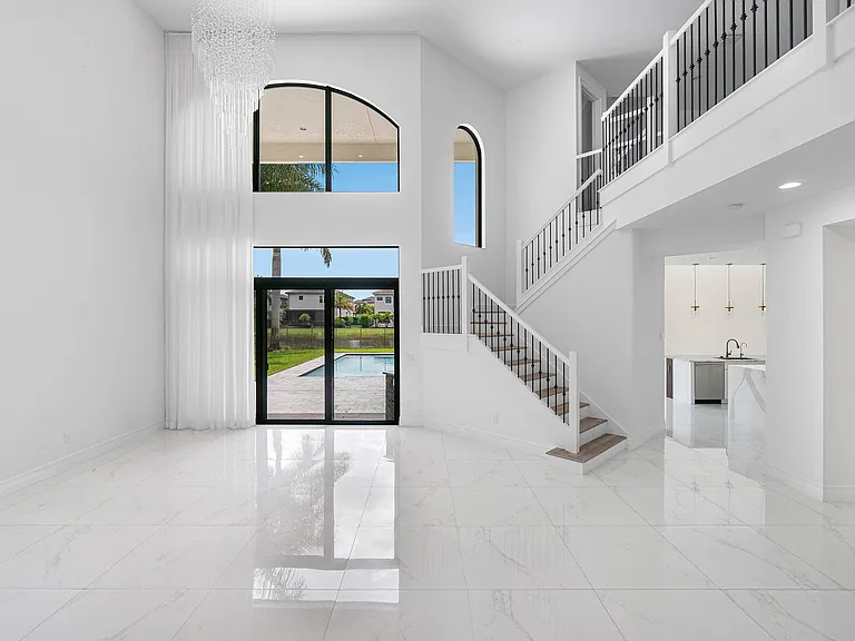 17352 Rosella Rd — Photo 10