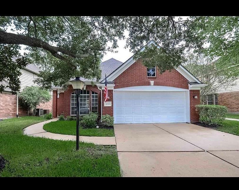 1st image of 14510 Hearthstone Meadows Dr