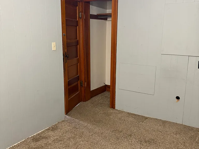 505 Walnut St — Photo 9