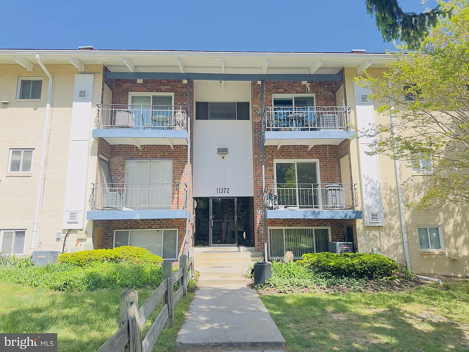11372 Cherry Hill Rd #204