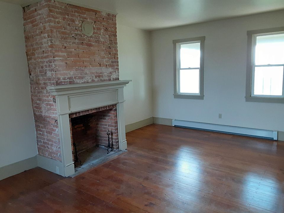 2nd image of 2604 Continental Blvd