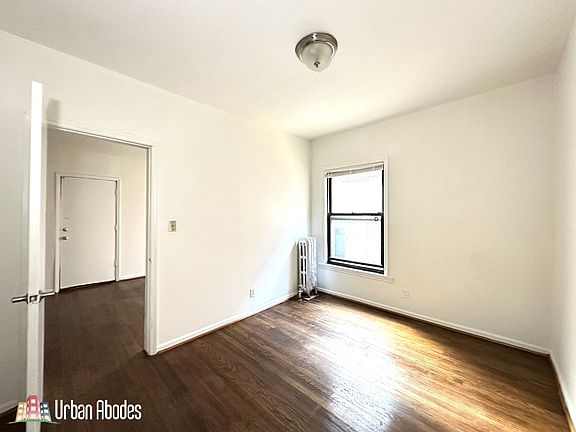 3rd image of 931 W Sunnyside Ave #1-A