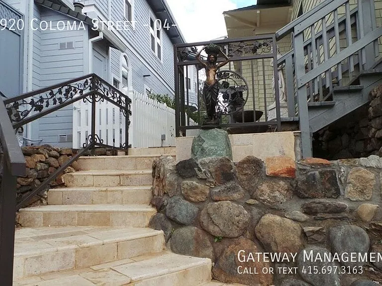 2920 Coloma St #4 — Photo 9