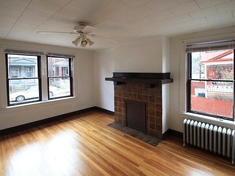 709 Pitt St #1L — Photo 8