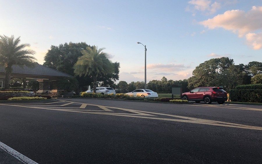 2nd image of 16042 Shinnecock Dr