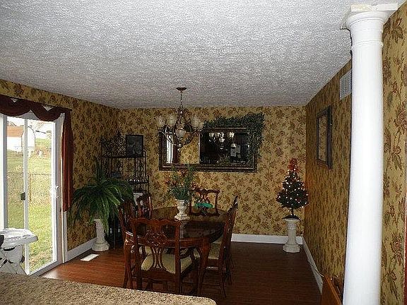 5th image of 3121 Dorf Dr
