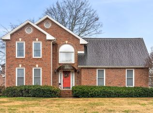 2580 Stone Briar Dr, Clarksville, TN 37043
