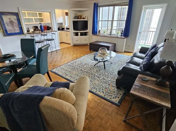 300 W Peachtree St NE #22N, Atlanta, GA 30308